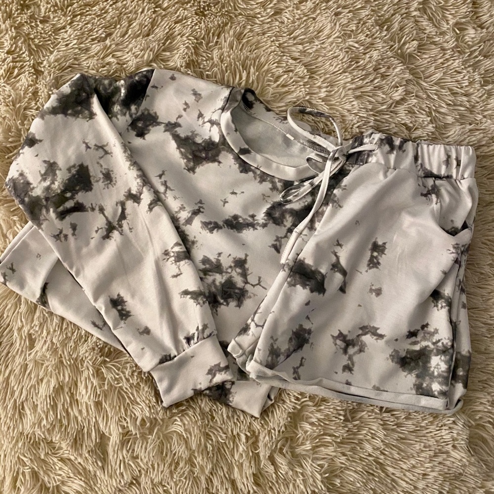 lounge tie dye print set